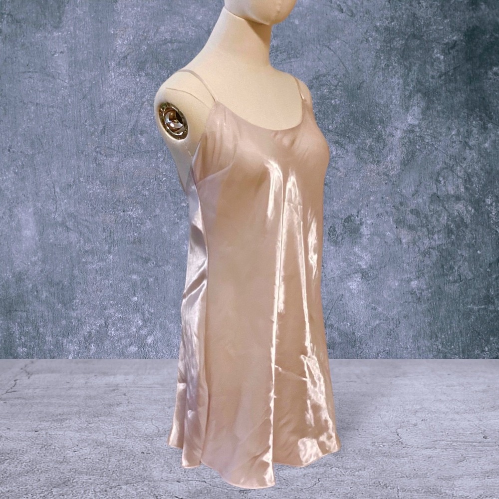 Victoria's Secret Organza Pink Champagne Mini Slip Size M NWT - Picture 4 of 10